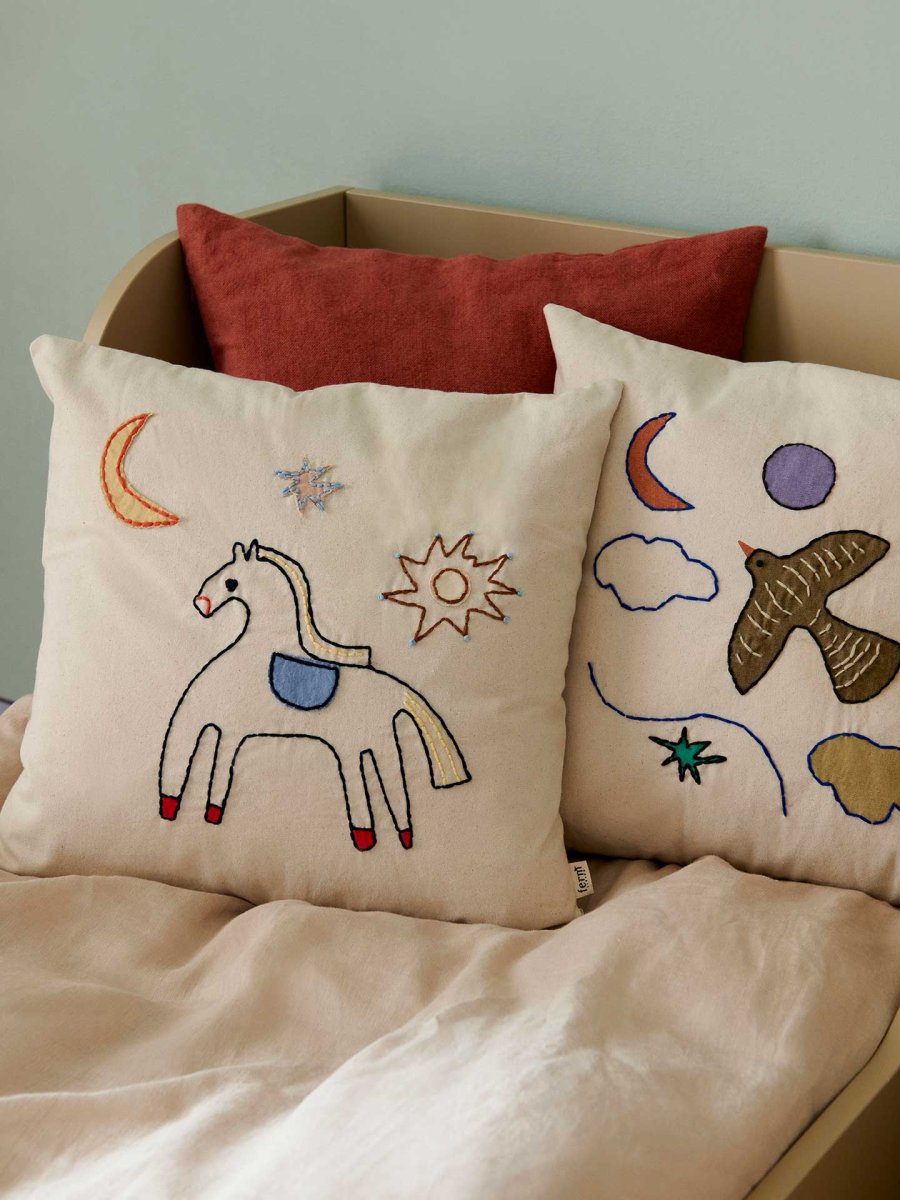 Naive Cushion - Horse – Bild 3